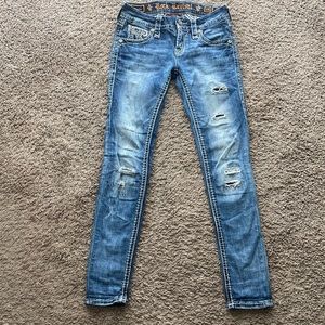 Womens Rock Revival skinny jeans